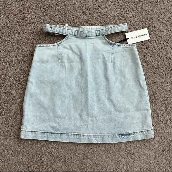 WeWoreWhat Cut Out Skirt Denim Mini Belted Indigo Comfort - Picture 1 of 12